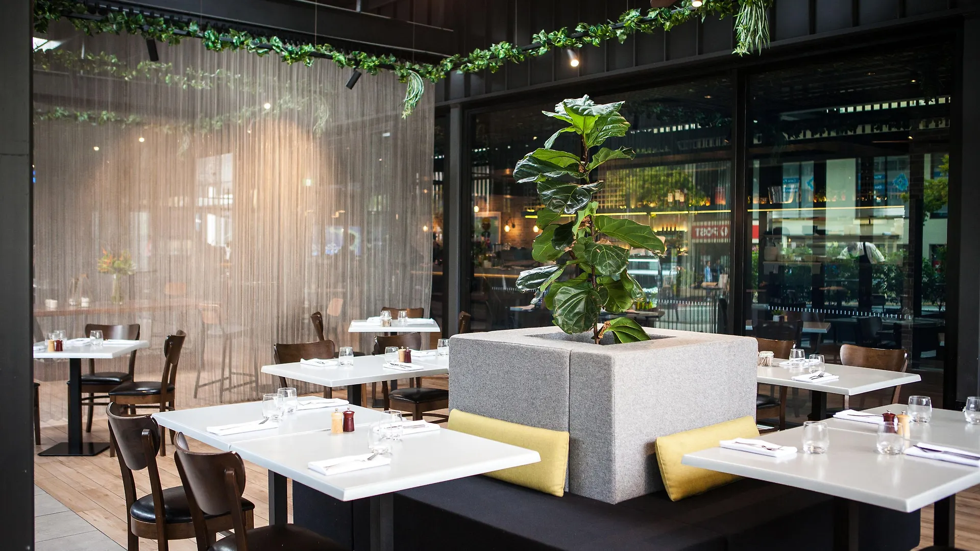 The Johnson Brisbane - Art Series Hotel